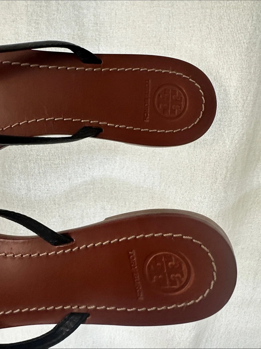 Tory Burch classic tory